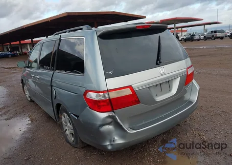2005 Honda Odyssey Ex-L from USA, damaged, VIN 5FNRL38685B102776